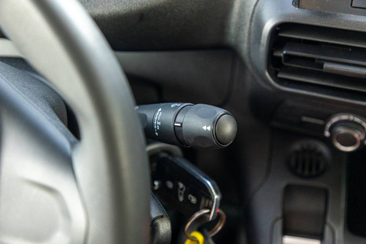 Peugeot Partner Peugeot Partner 1.2 PureTech 110 PK Premium Airco I Cruise I CarPlay I Android I Parkeersensoren I NAP