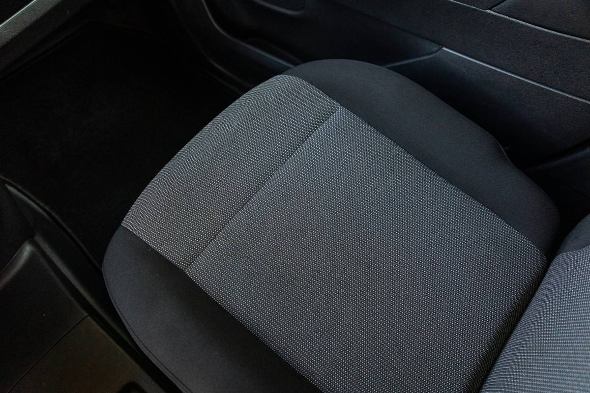 Peugeot Partner Peugeot Partner 1.2 PureTech 110 PK Premium Airco I Cruise I CarPlay I Android I Parkeersensoren I NAP
