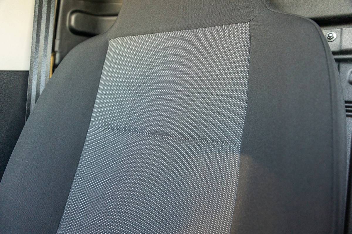 Peugeot Partner Peugeot Partner 1.2 PureTech 110 PK Premium Airco I Cruise I CarPlay I Android I Parkeersensoren I NAP