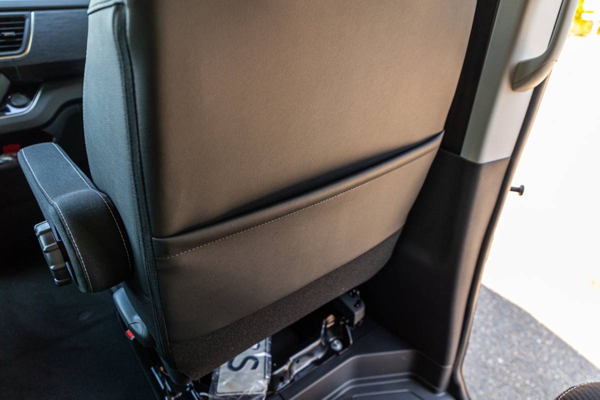 Renault Trafic Renault TRAFIC 2.0 Blue dCi EDC 170 T29 L2H1 Extra Dubbele Cabine I Automaat I 19 Inch I Spoilerset I Trekhaak I Camera I Nieuw