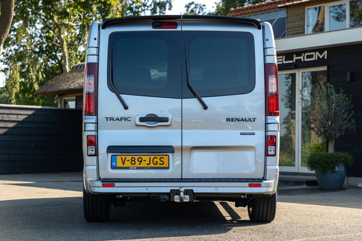 Renault Trafic Renault TRAFIC 2.0 Blue dCi EDC 170 T29 L2H1 Extra Dubbele Cabine I Automaat I 19 Inch I Spoilerset I Trekhaak I Camera I Nieuw