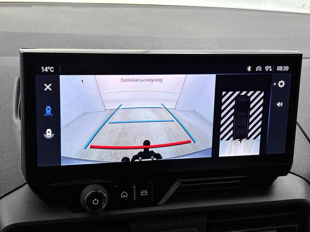 Opel Combo Opel Combo 1.5 BlueHDi 130PK L2 Automaat Apple Carplay / Android Auto Navigatie Trekhaak Airco Camera Cruise Control Parkeersensoren V+A DAB