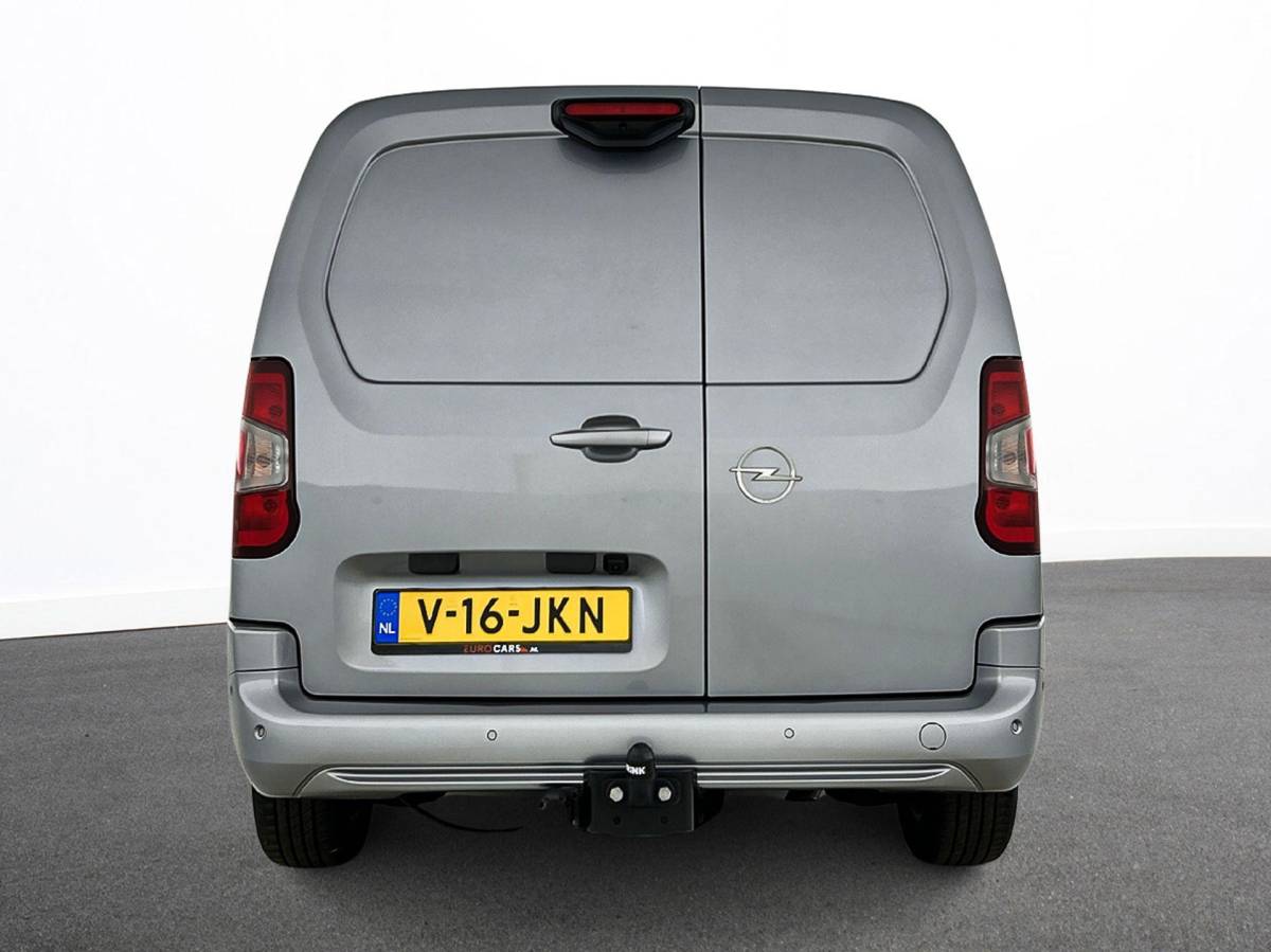 Opel Combo Opel Combo 1.5 BlueHDi 130PK L2 Automaat Apple Carplay / Android Auto Navigatie Trekhaak Airco Camera Cruise Control Parkeersensoren V+A DAB