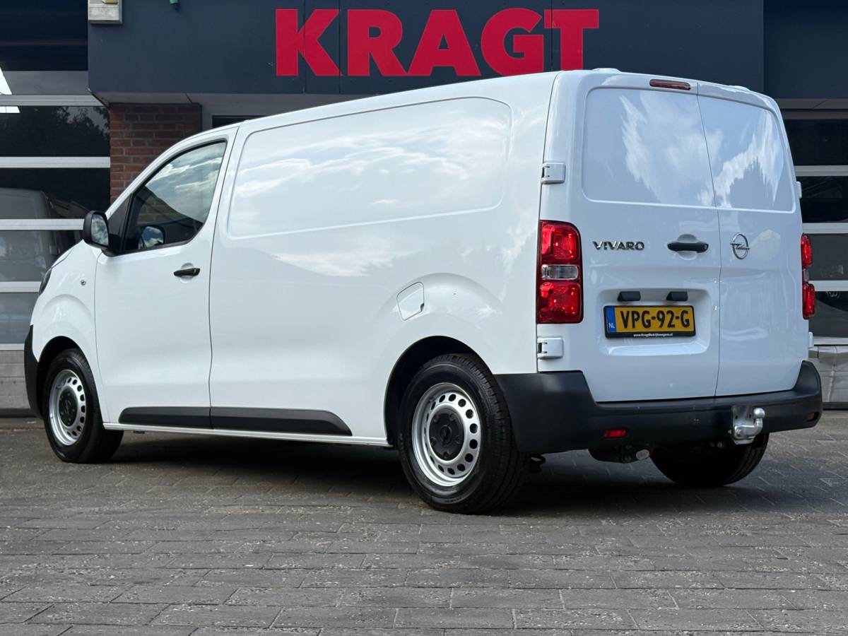 Opel Vivaro Opel Vivaro 2.0 CDTI L2H1 Edition|144PK|airco|cruise|apple carplay|trekhaak|parkeersensoren achter|drie zitplaatsen|EURO6.