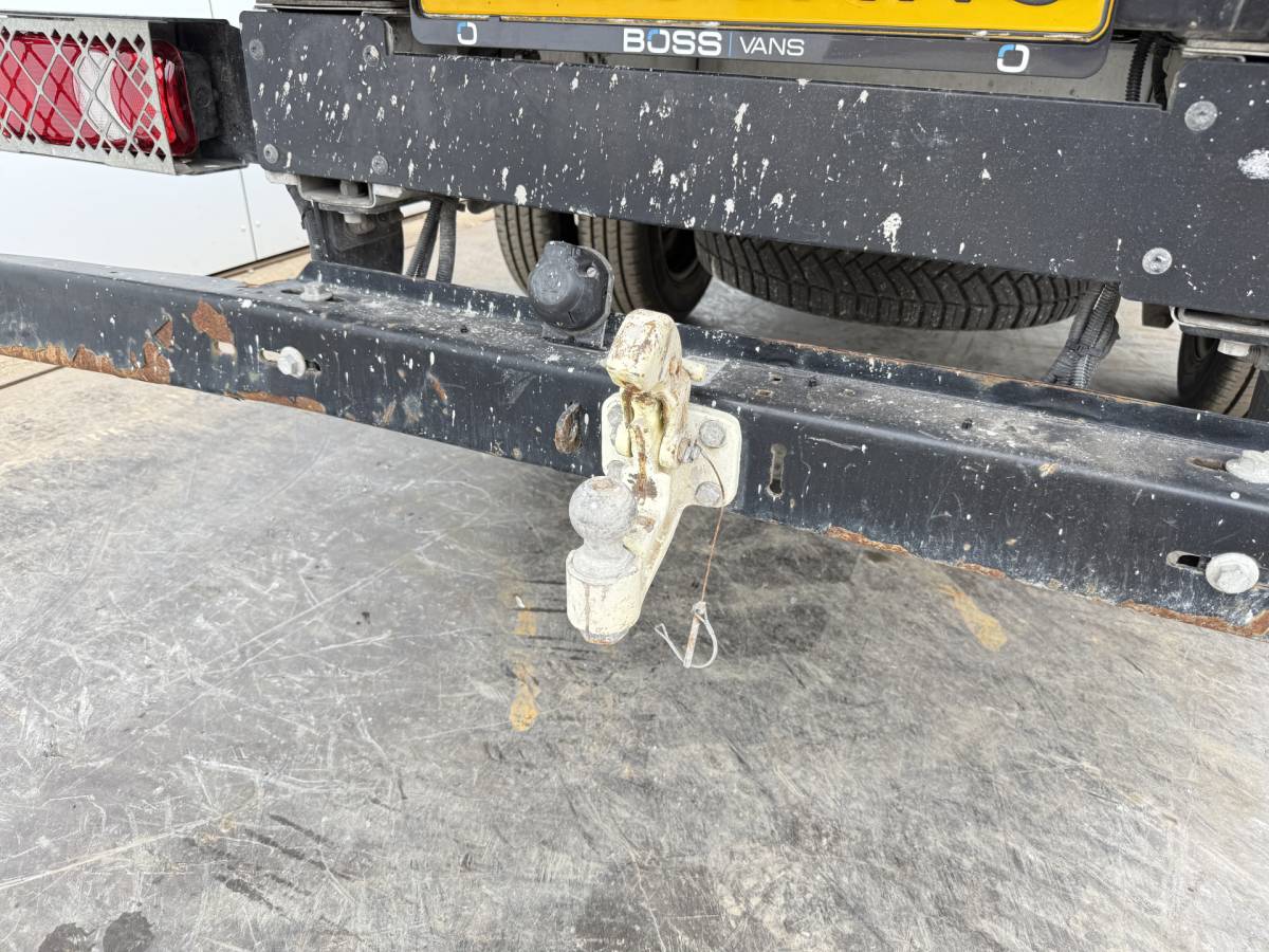 Renault Master Renault Master 2.3 DCI 130PK Kipper Dubbellucht Kist 3,5t Trekhaak Airco Cruise Control Tipper Benne