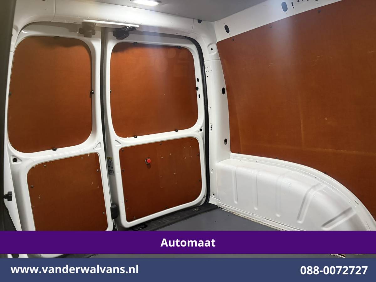 Volkswagen Caddy Volkswagen Caddy 2.0 TDI 102pk Automaat L1H1 Euro6 Airco | Navigatie | Apple Carplay | Cruisecontrol | 1500kg Trekhaak Android Auto, Parkeersensoren