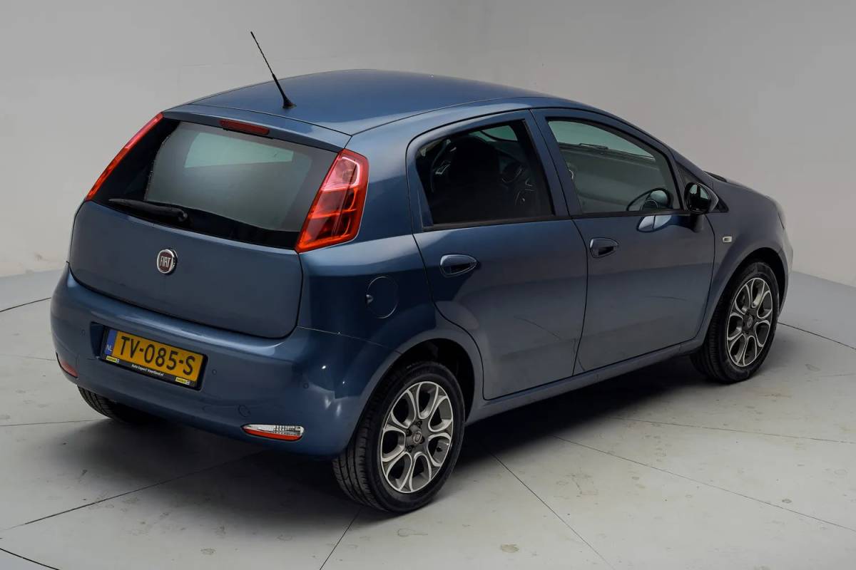 Fiat Punto Fiat Punto Evo 0.9 TwinAir Sempre 5-drs [ Navi Climate Cruise ]