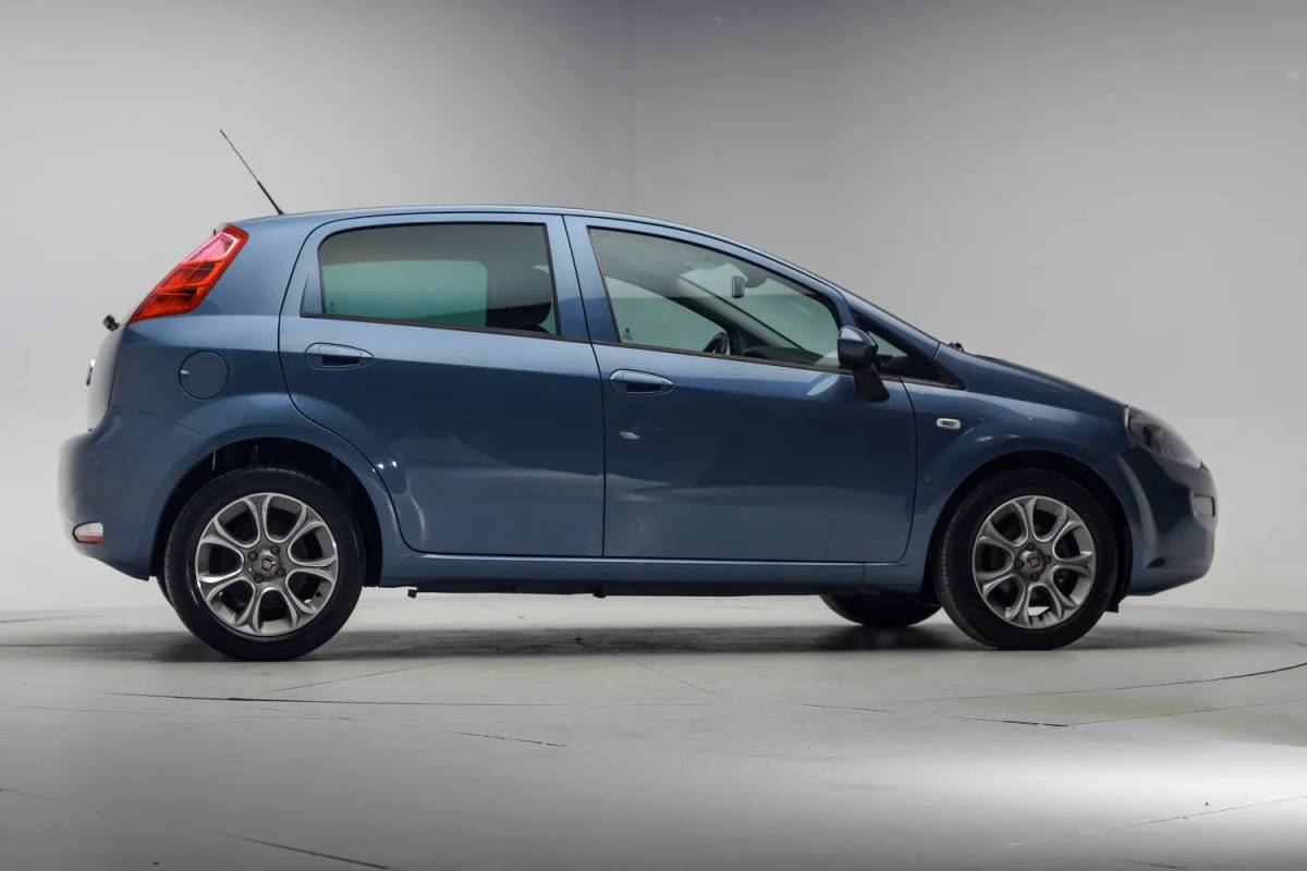 Fiat Punto Fiat Punto Evo 0.9 TwinAir Sempre 5-drs [ Navi Climate Cruise ]