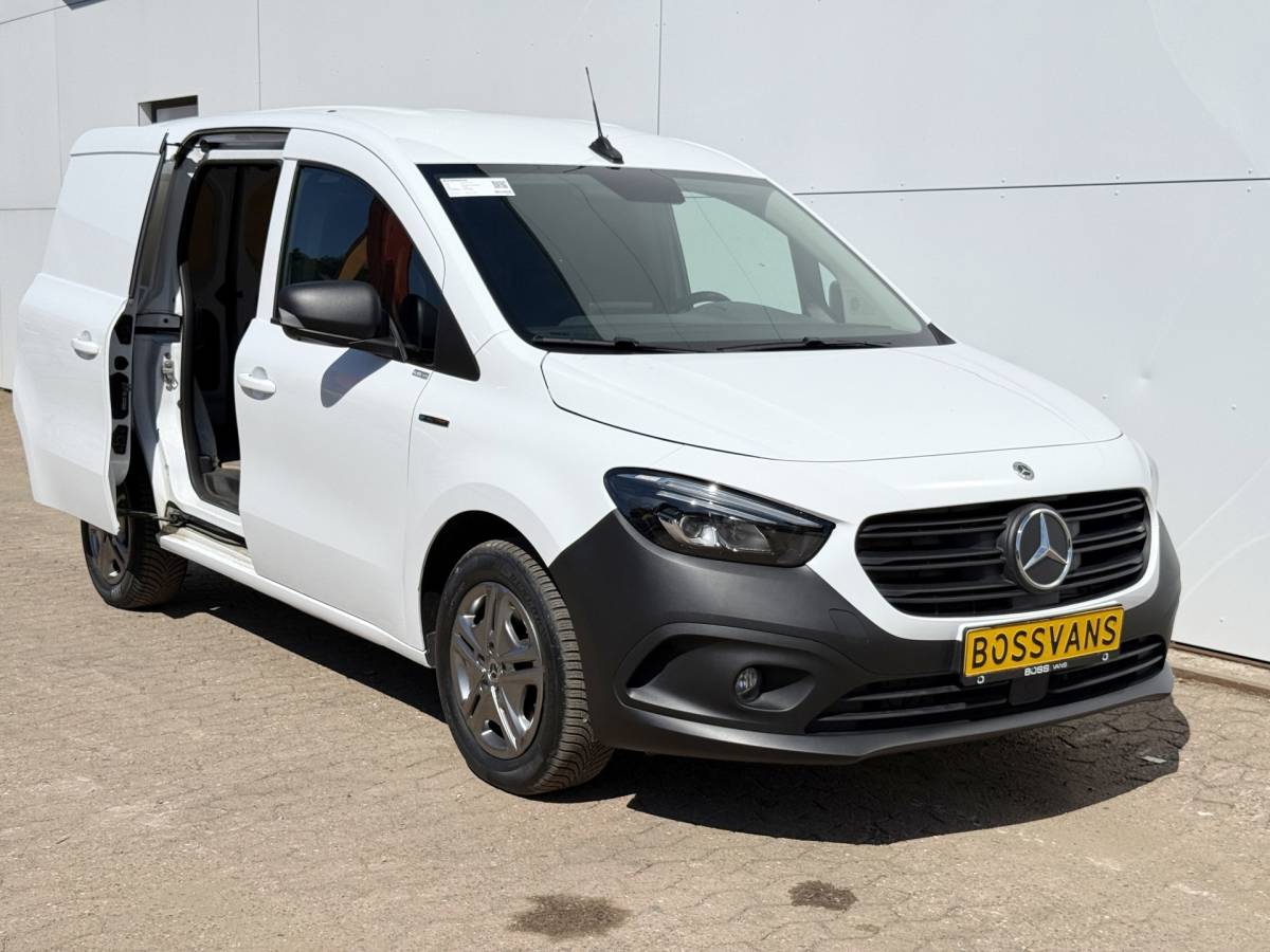 Mercedes-Benz eCitan Mercedes-Benz eCitan 112 51 kWh L1 284kkm WLTP Camera MBUX Trekhaak 75kW Snelladen Apple Carplay Cruise Control
