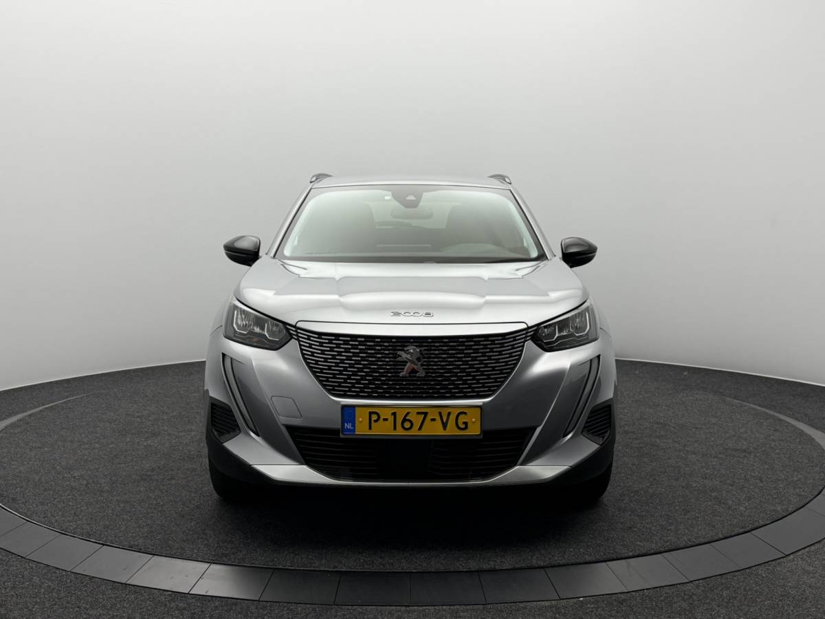 Peugeot e-2008 Peugeot e-2008 EV Allure Pack 50 kWh 3-Fase SOH 92,1% | 3D i-Cockpit | Navigatie | Camera | Full-Led | Carplay&Android