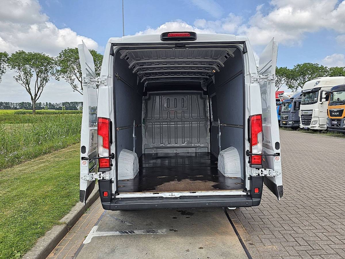 Citroën Jumper CITROEN JUMPER 2.2 l4h2 airco carplay !