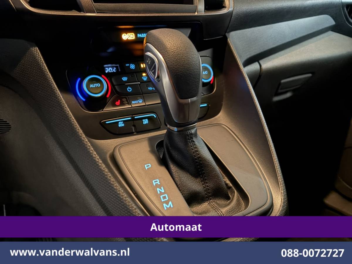 Ford Transit Connect Ford Transit Connect 1.5 EcoBlue 100pk Automaat L2H1 inrichting Euro6 Airco | Camera | Cruisecontrol | Trekhaak Parkeersensoren, Apple Carplay