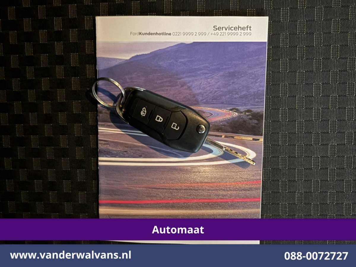 Ford Transit Connect Ford Transit Connect 1.5 EcoBlue 100pk Automaat L2H1 inrichting Euro6 Airco | Camera | Cruisecontrol | Trekhaak Parkeersensoren, Apple Carplay