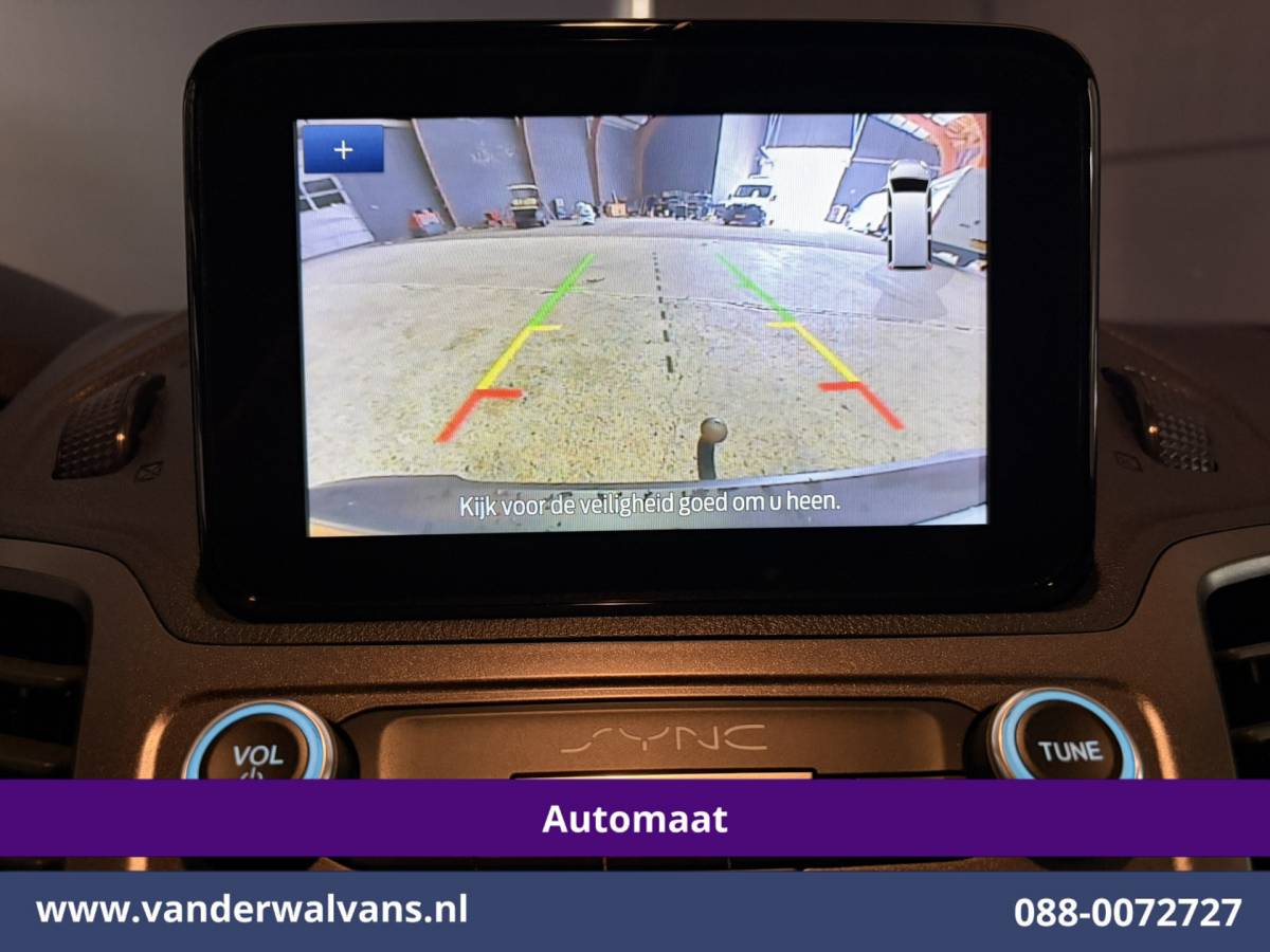 Ford Transit Connect Ford Transit Connect 1.5 EcoBlue 100pk Automaat L2H1 inrichting Euro6 Airco | Camera | Cruisecontrol | Trekhaak Parkeersensoren, Apple Carplay