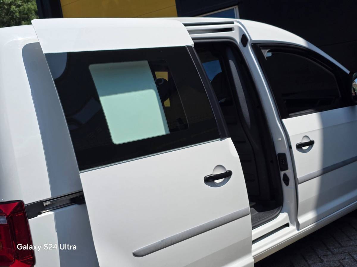 Volkswagen Caddy Volkswagen CADDY 2.0 TDI L1H1 BMT Comfortline / Airco / Cruise Control / Pdc / Schuifdeur / Nette Staat / Euro 6