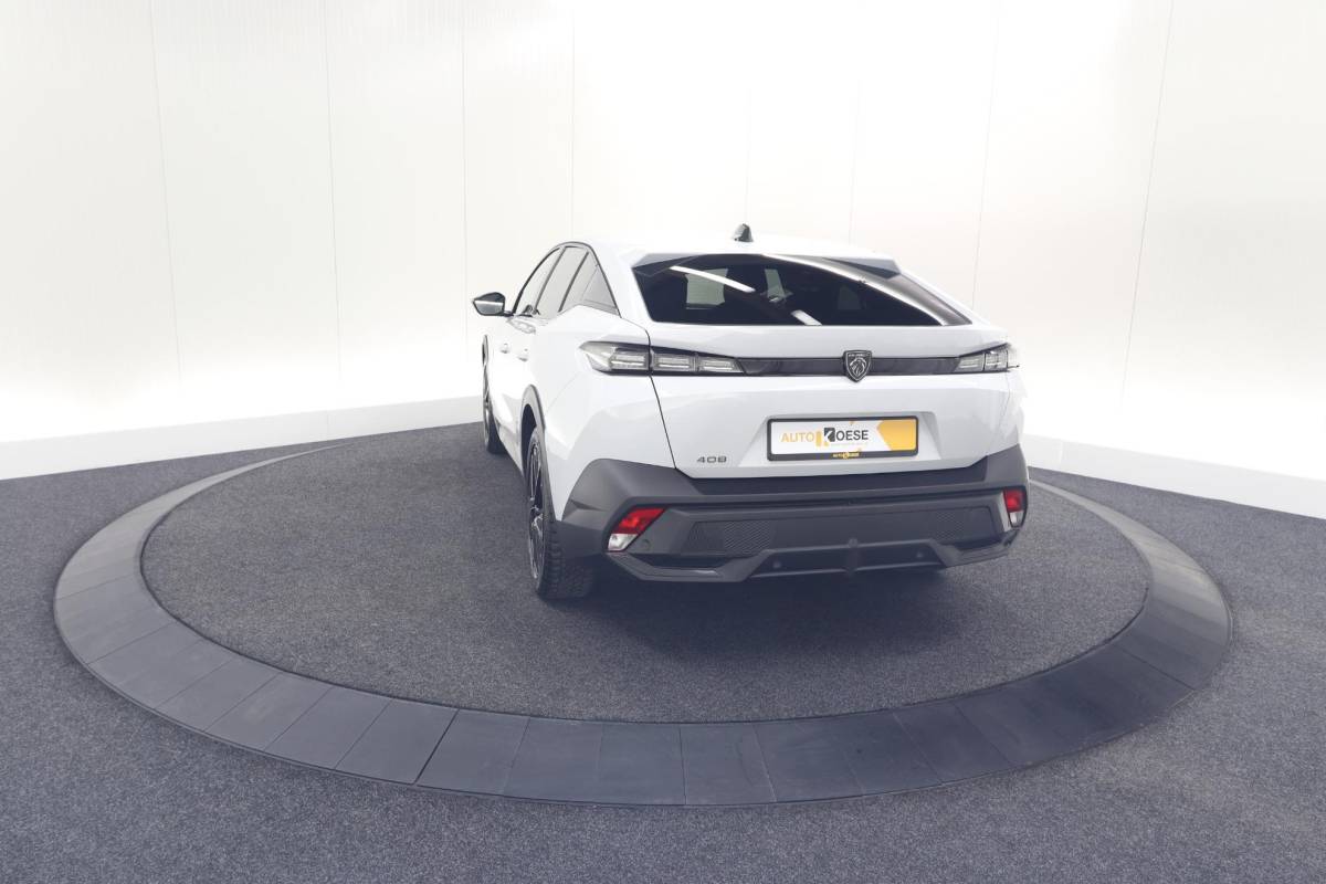 Peugeot 408 Peugeot 408 Hybrid 136 e-DCS6 Allure | 360 Camera | Adaptieve Cruise Control | Navigatie