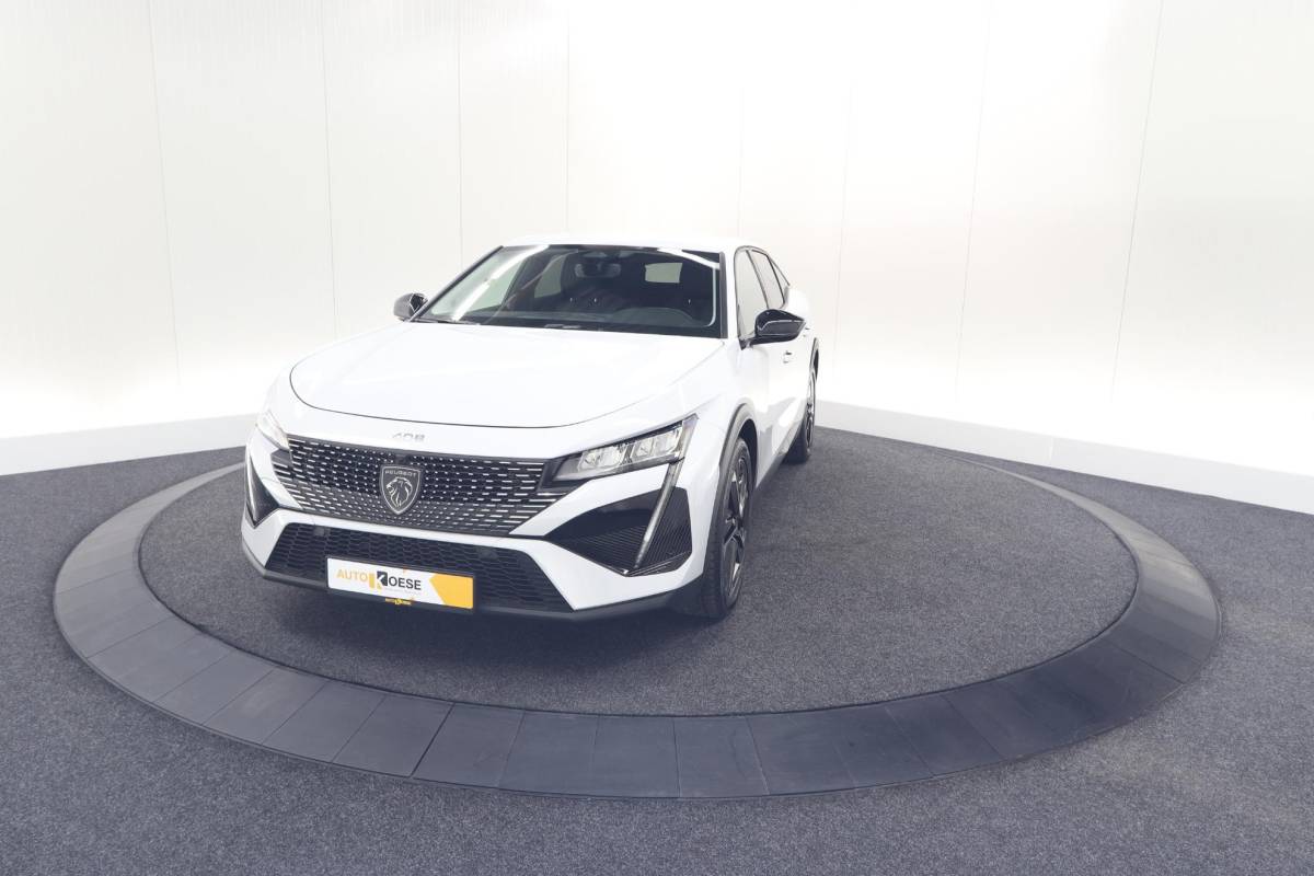 Peugeot 408 Peugeot 408 Hybrid 136 e-DCS6 Allure | 360 Camera | Adaptieve Cruise Control | Navigatie