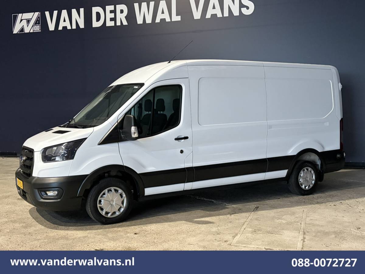Ford Transit Ford Transit 2.0 TDCI 130pk L3H2 Euro6 Airco | Cruisecontrol | Camera | Parkeersensoren Verwarmde voorruit, Bijrijdersbank