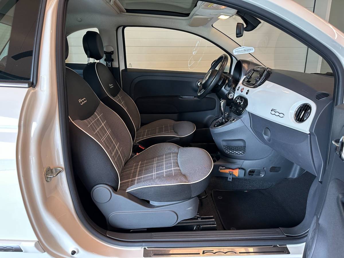 Fiat 500 Fiat 500 0.9 TwinAir TURBO AUTOMAAT LOUNGE-uitv|LM-VELGEN|AIRCO|NAVIGATIE|BLUETOOTH|ISOFIX|USB+AUX|nweAPK+O.H.BEURT BIJ AFLEVERING