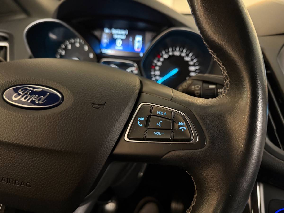 Ford Kuga Ford Kuga 1.5 EcoBoost ST Line *Distr.riem VV* Carplay|Stoel/Stuurverwarming|Camera|Alcantara|Cruise|Navi|DAB