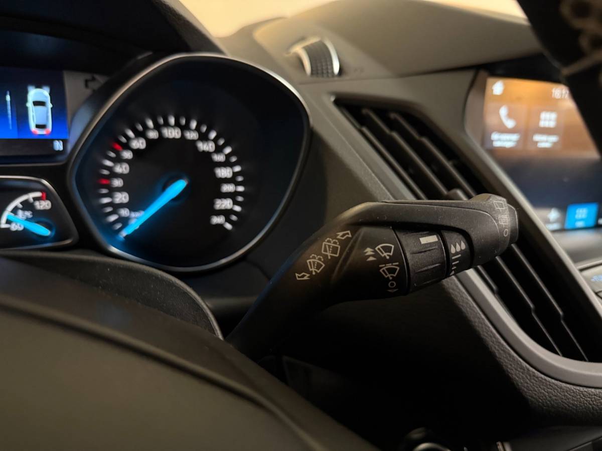 Ford Kuga Ford Kuga 1.5 EcoBoost ST Line *Distr.riem VV* Carplay|Stoel/Stuurverwarming|Camera|Alcantara|Cruise|Navi|DAB