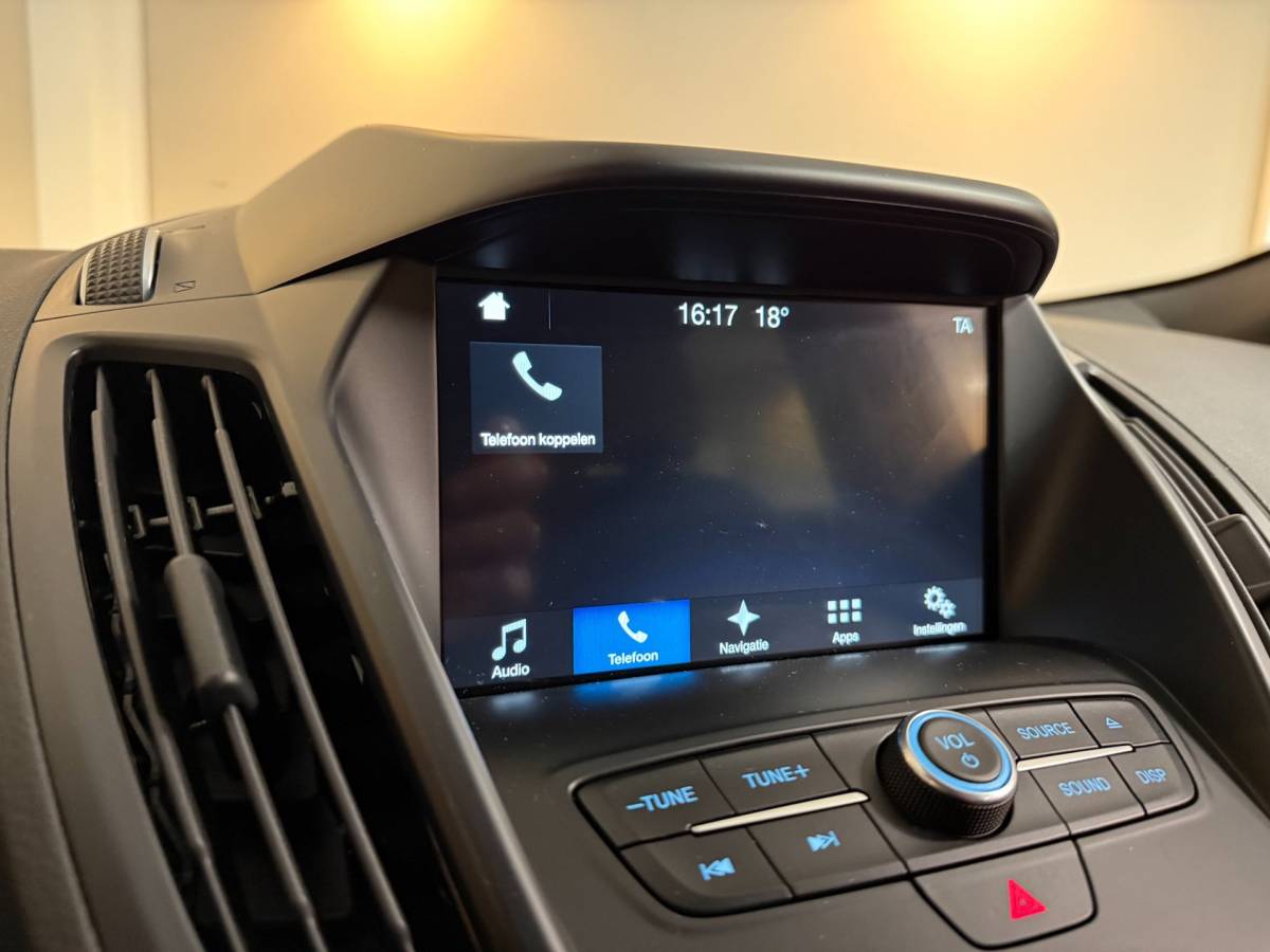 Ford Kuga Ford Kuga 1.5 EcoBoost ST Line *Distr.riem VV* Carplay|Stoel/Stuurverwarming|Camera|Alcantara|Cruise|Navi|DAB