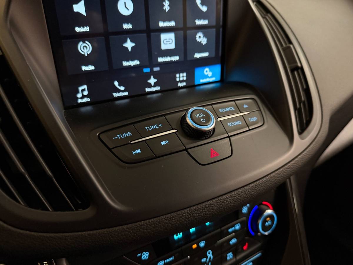 Ford Kuga Ford Kuga 1.5 EcoBoost ST Line *Distr.riem VV* Carplay|Stoel/Stuurverwarming|Camera|Alcantara|Cruise|Navi|DAB