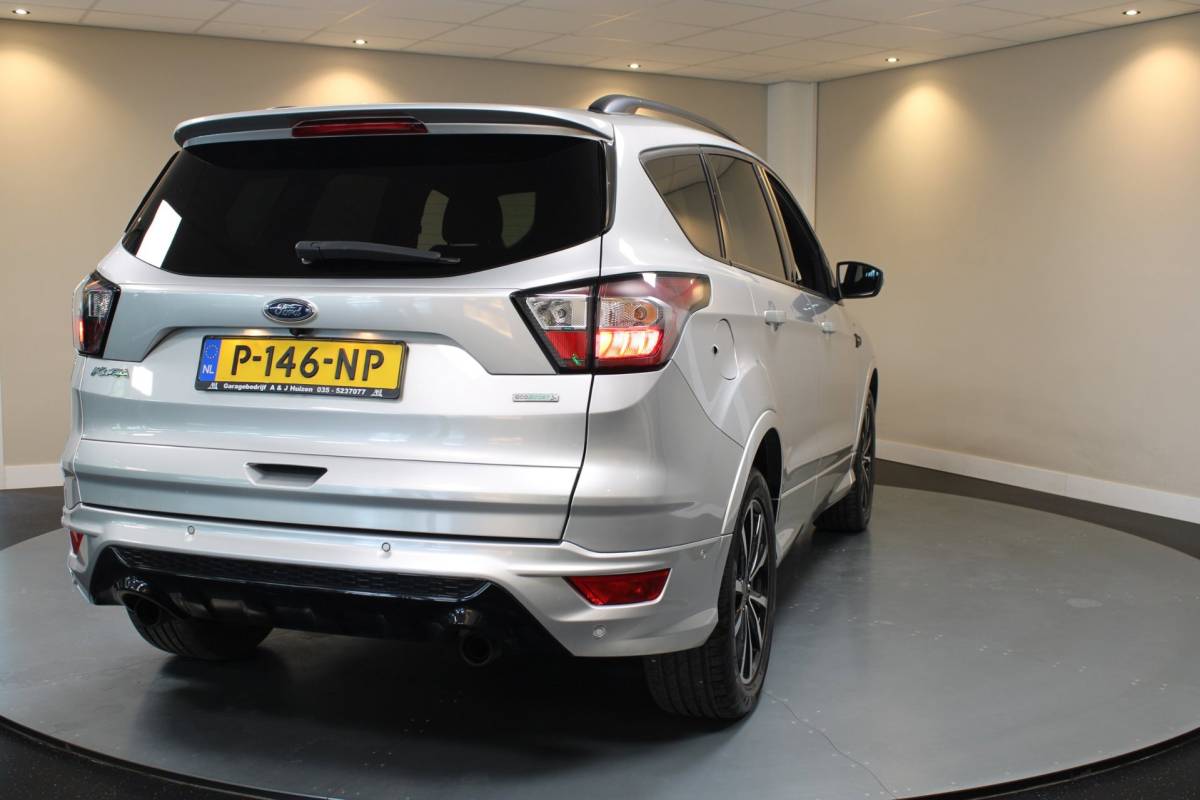 Ford Kuga Ford Kuga 1.5 EcoBoost ST Line *Distr.riem VV* Carplay|Stoel/Stuurverwarming|Camera|Alcantara|Cruise|Navi|DAB