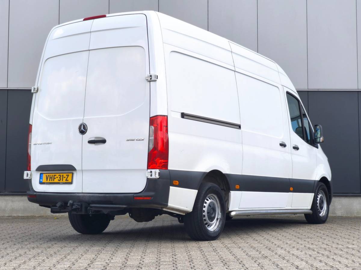 Mercedes-Benz Sprinter Mercedes-Benz Sprinter 316 RWD AUTOMAAT 3500KG TREKHAAK L2H2 AIRCO CRUISE