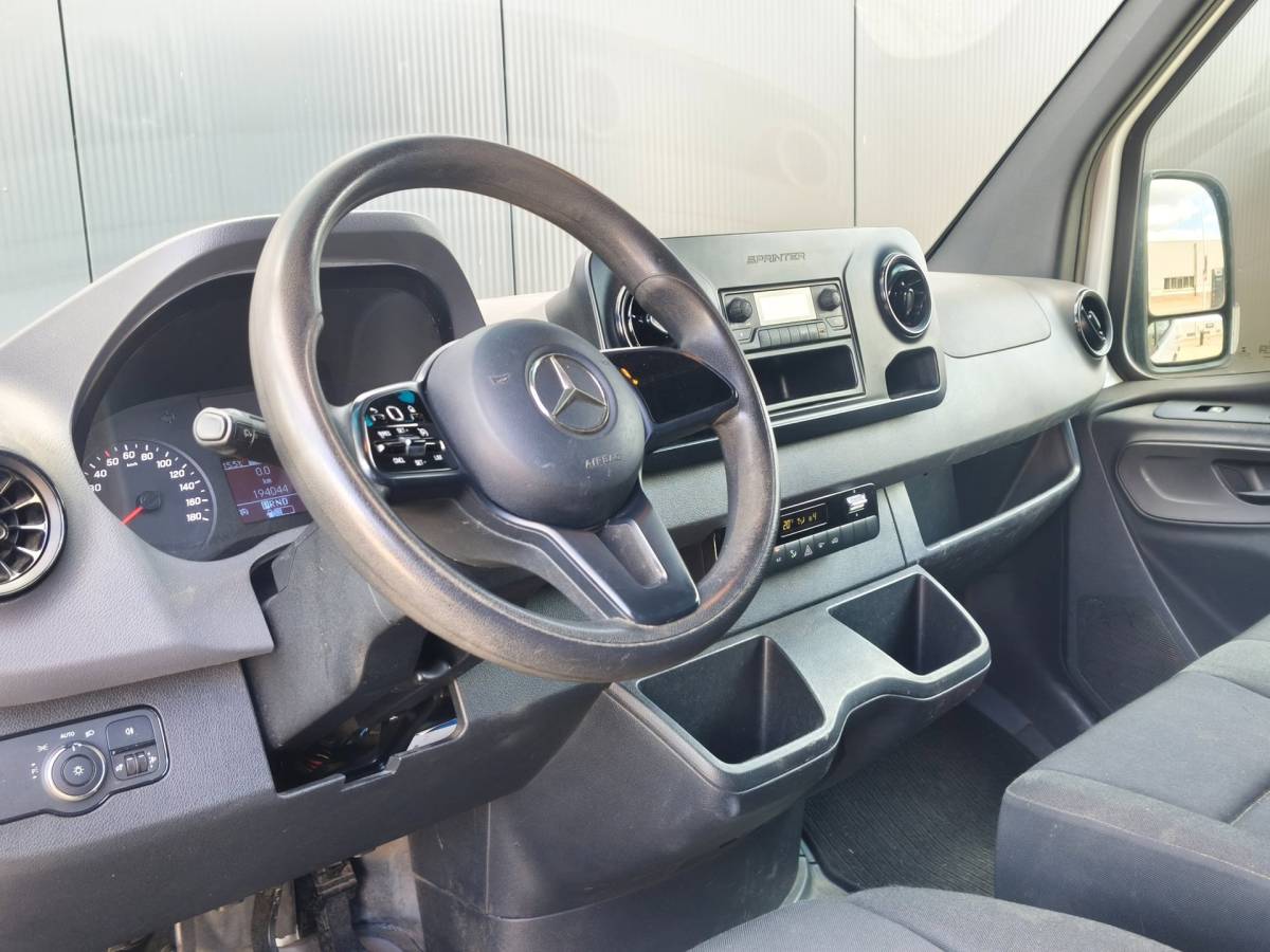 Mercedes-Benz Sprinter Mercedes-Benz Sprinter 316 RWD AUTOMAAT 3500KG TREKHAAK L2H2 AIRCO CRUISE