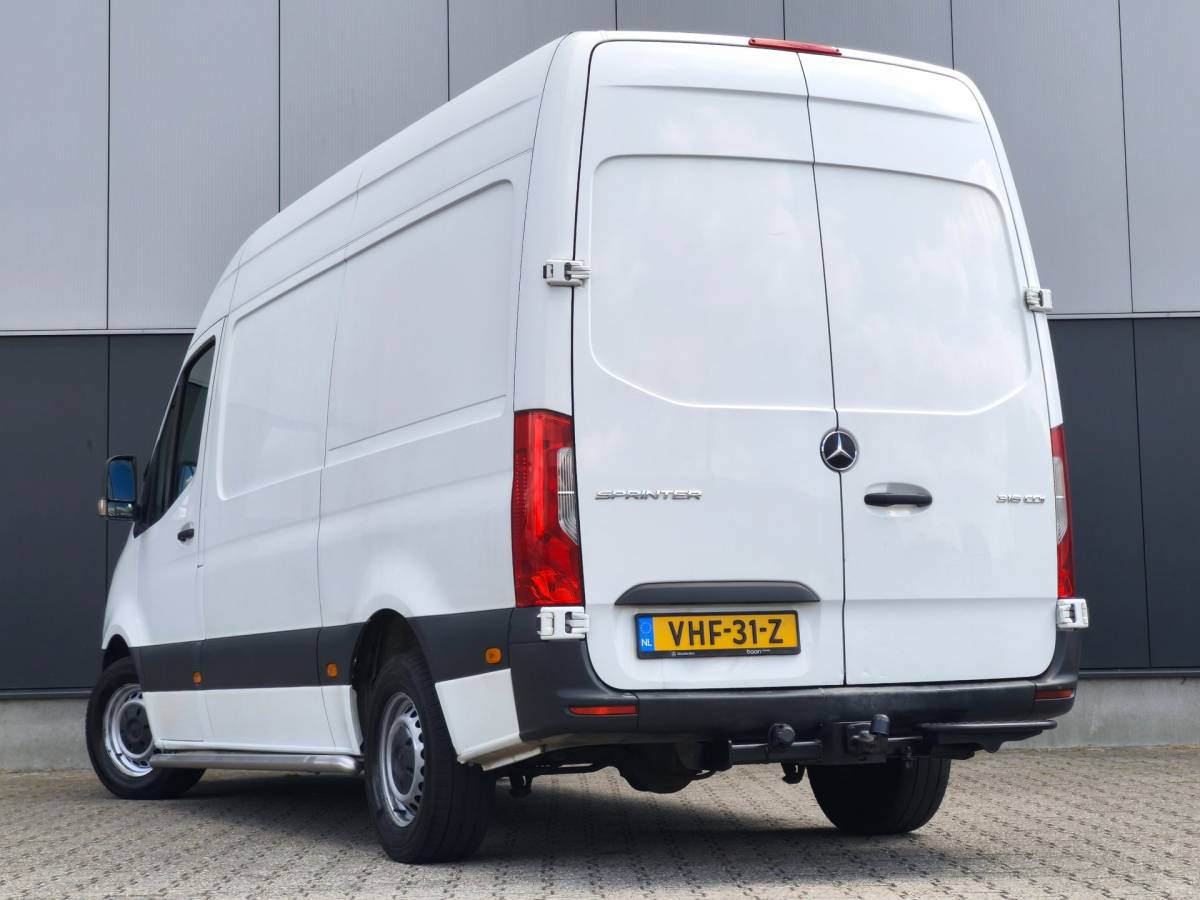 Mercedes-Benz Sprinter Mercedes-Benz Sprinter 316 RWD AUTOMAAT 3500KG TREKHAAK L2H2 AIRCO CRUISE