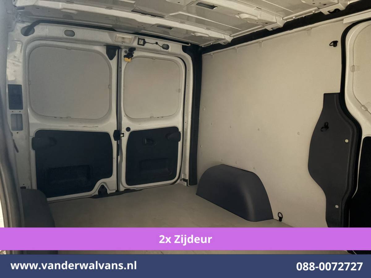 Renault Trafic Renault Trafic 2.0 Blue dCi 131pk L2H1 Euro6 Airco | 2x zijdeur | LED | Apple Carplay Cruisecontrol, Android Auto, Parkeersensoren, Bijrijdersbank