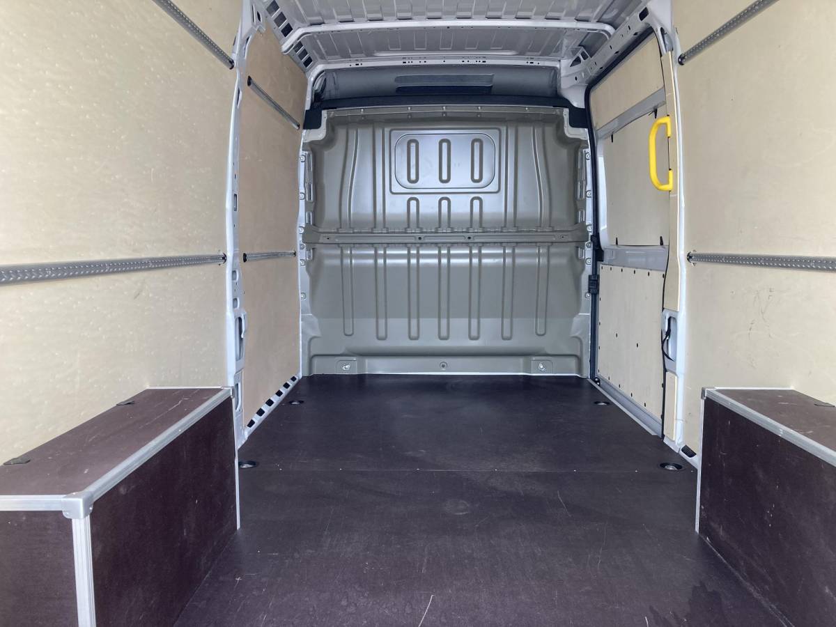 Opel Movano Opel Movano 2.2D 140pk S&S L3H2 3.5t | Automaat | Navigatie | Laadruimte betimmerd | Climate control | Cruise control | Digitale binnenspiegel | 3 Zitplaatsen