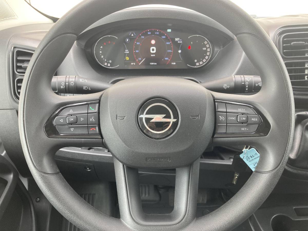 Opel Movano Opel Movano 2.2D 140pk S&S L3H2 3.5t | Automaat | Navigatie | Laadruimte betimmerd | Climate control | Cruise control | Digitale binnenspiegel | 3 Zitplaatsen