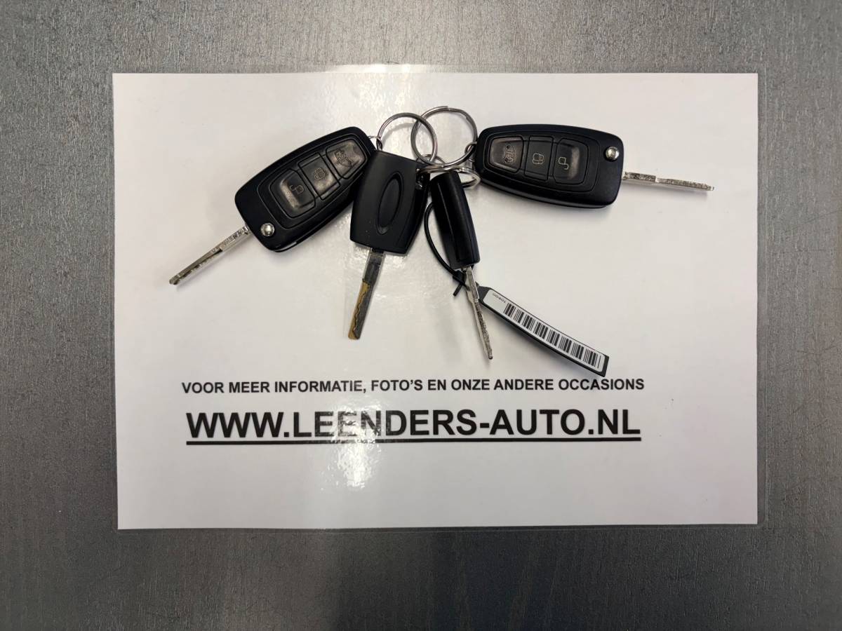 Ford Transit Ford Transit Servicewagen 350 2.0 TDCI 131PK euro6 L2H2 3Persoons Trend 3Persoons, Sortimo werkplaats inrichting, RIJKLAARPRIJS