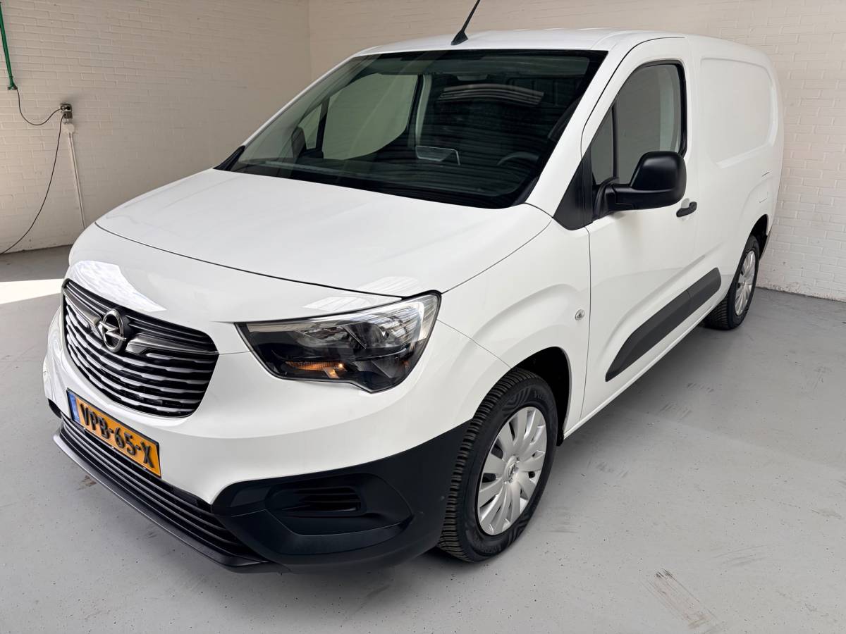 Opel Combo Opel Combo 1.5D 100pk euro6 L2H1 Edition, Airco, Groot Navigatie, Nederlandse bus! 1ste Eigenaar! RIJKLAARPRIJS!