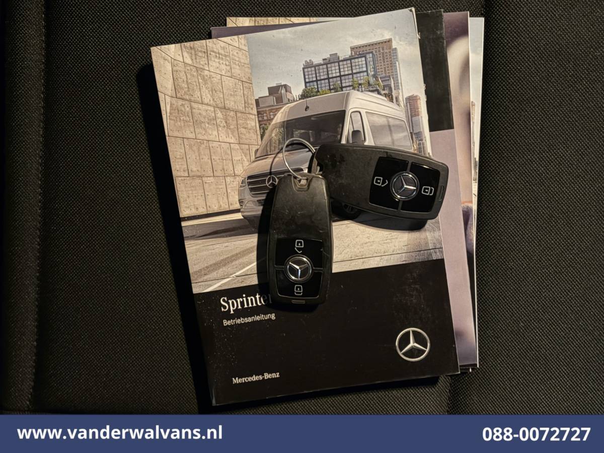 Mercedes-Benz Sprinter Mercedes-Benz Sprinter 317 CDI 170pk L3H2 Euro6 Airco | 2800kg Trekhaak | Bijrijdersbank Bluetooth telefoonvoorbereiding