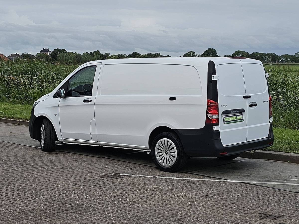 Mercedes-Benz Vito MERCEDES-BENZ VITO 116 l2 mbux navi camera!