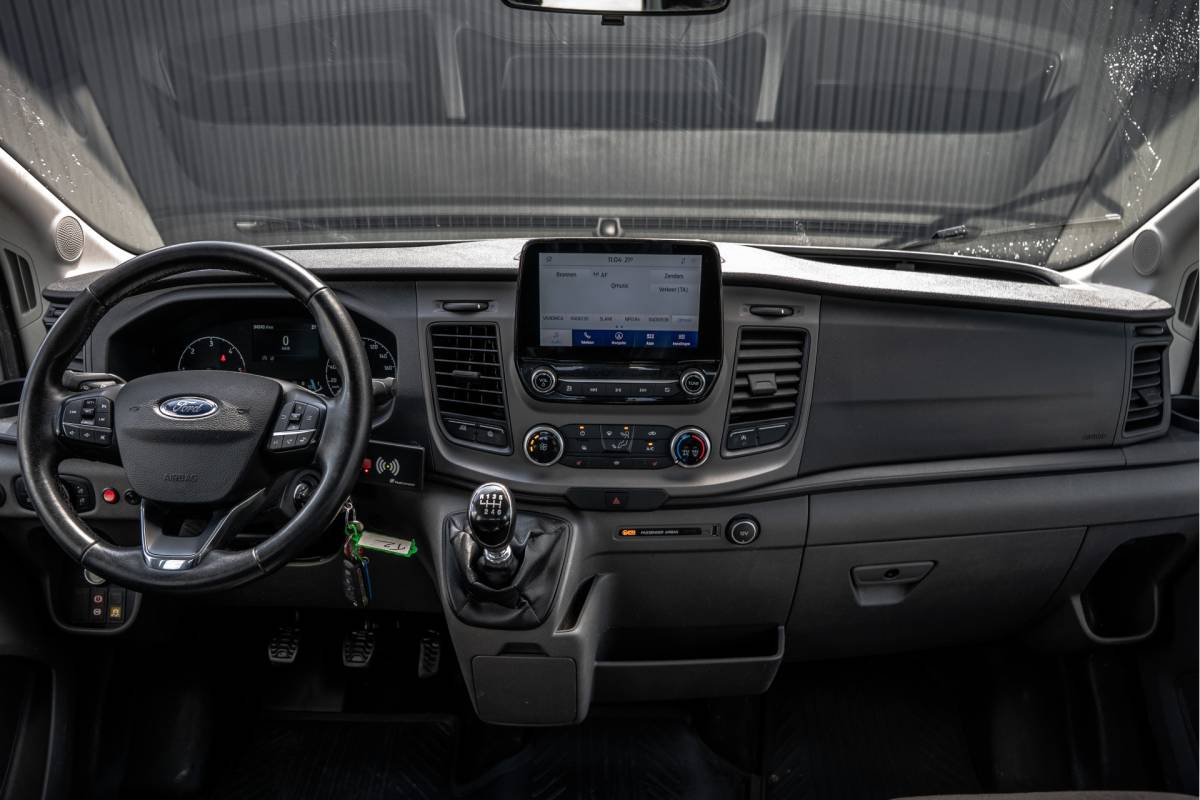 Ford Transit Ford Transit **2.0 EcoBlue BE-Trekker | N1 | 6-Zits | 170 PK | Cruise | Airco**