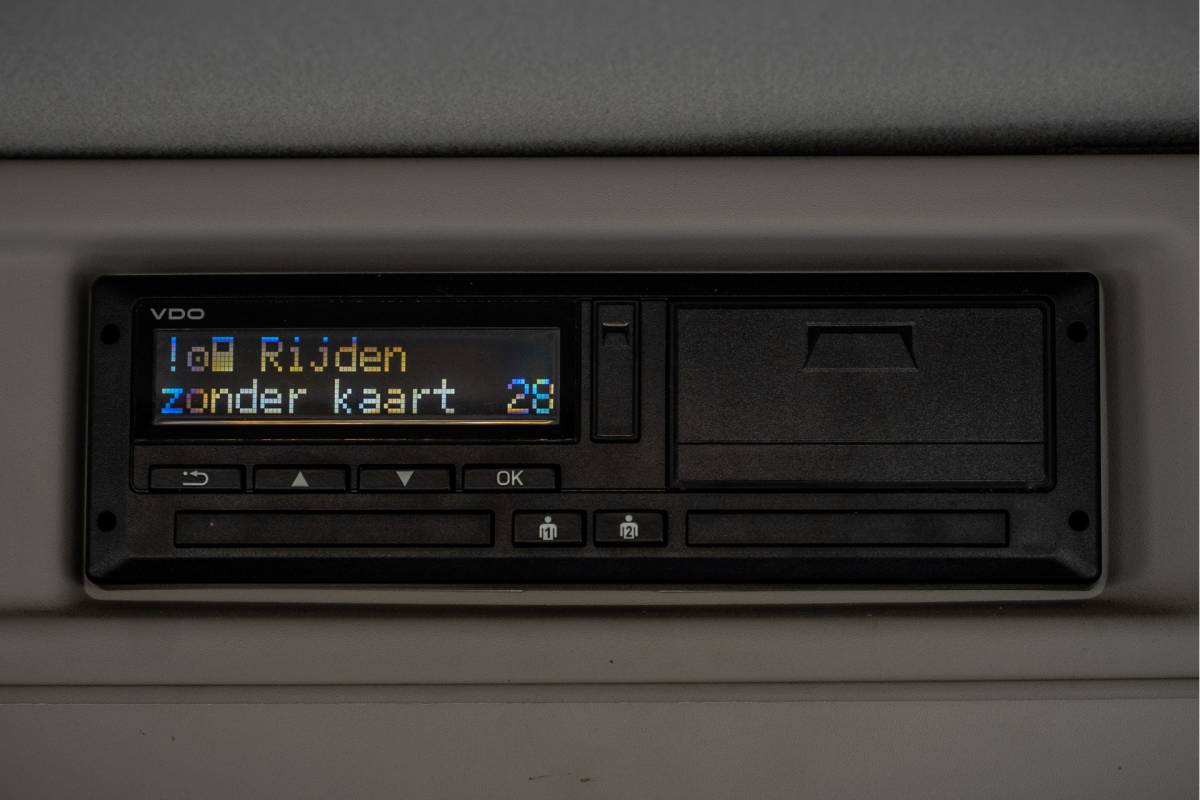 Ford Transit Ford Transit **2.0 EcoBlue BE-Trekker | N1 | 6-Zits | 170 PK | Cruise | Airco**