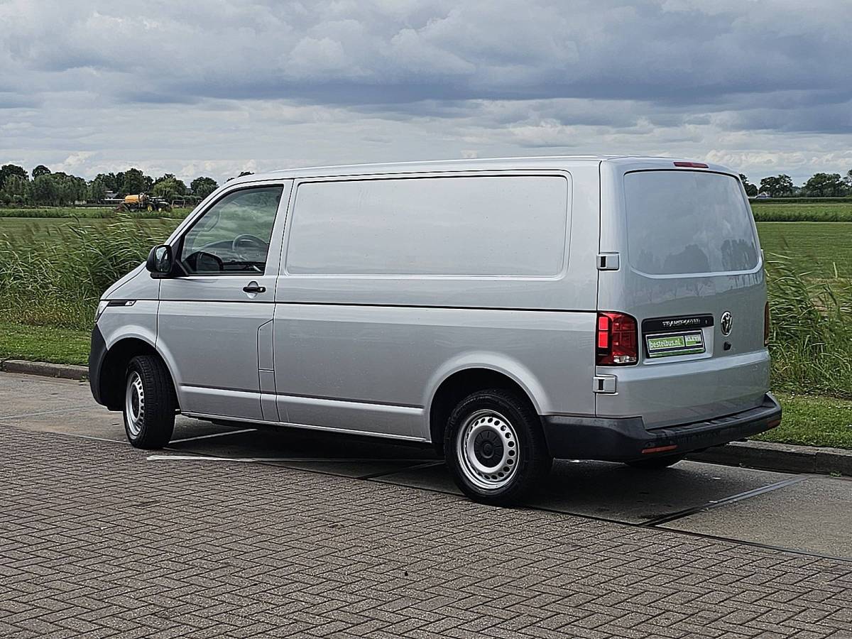 Volkswagen Transporter VOLKSWAGEN TRANSPORTER 2.0 TDI l1h1 navi automaat