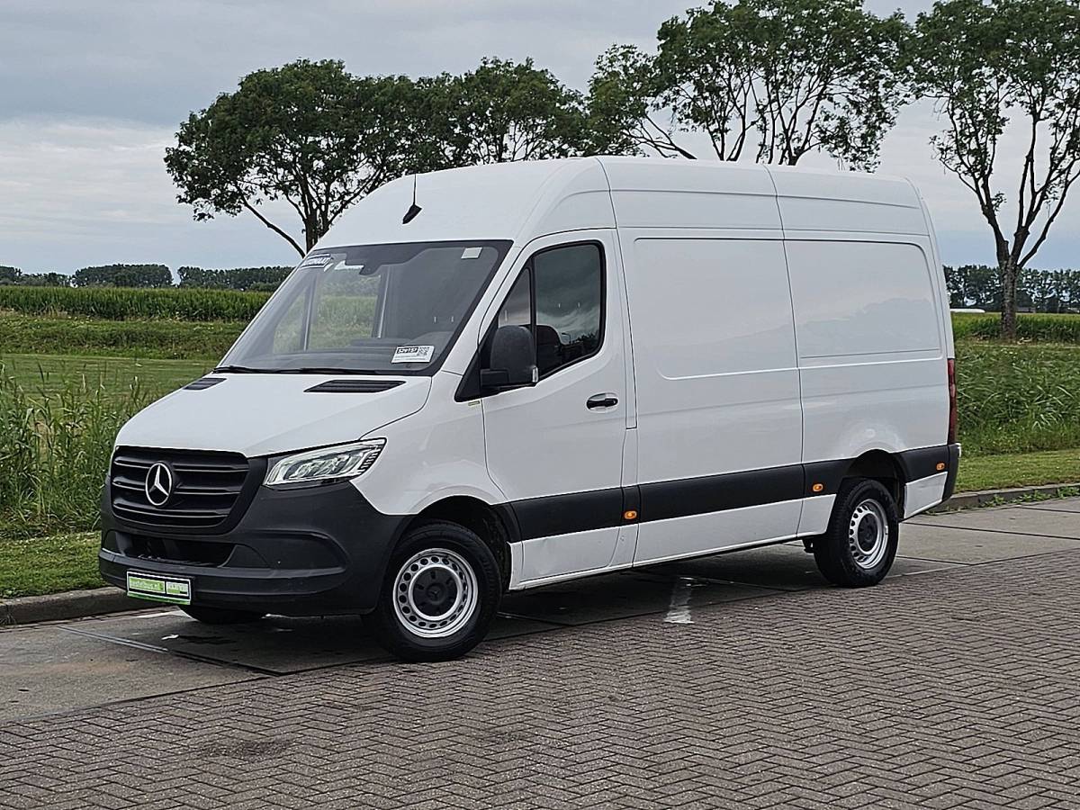 Mercedes-Benz Sprinter MERCEDES-BENZ SPRINTER 316 cdi aut. l2h2 led