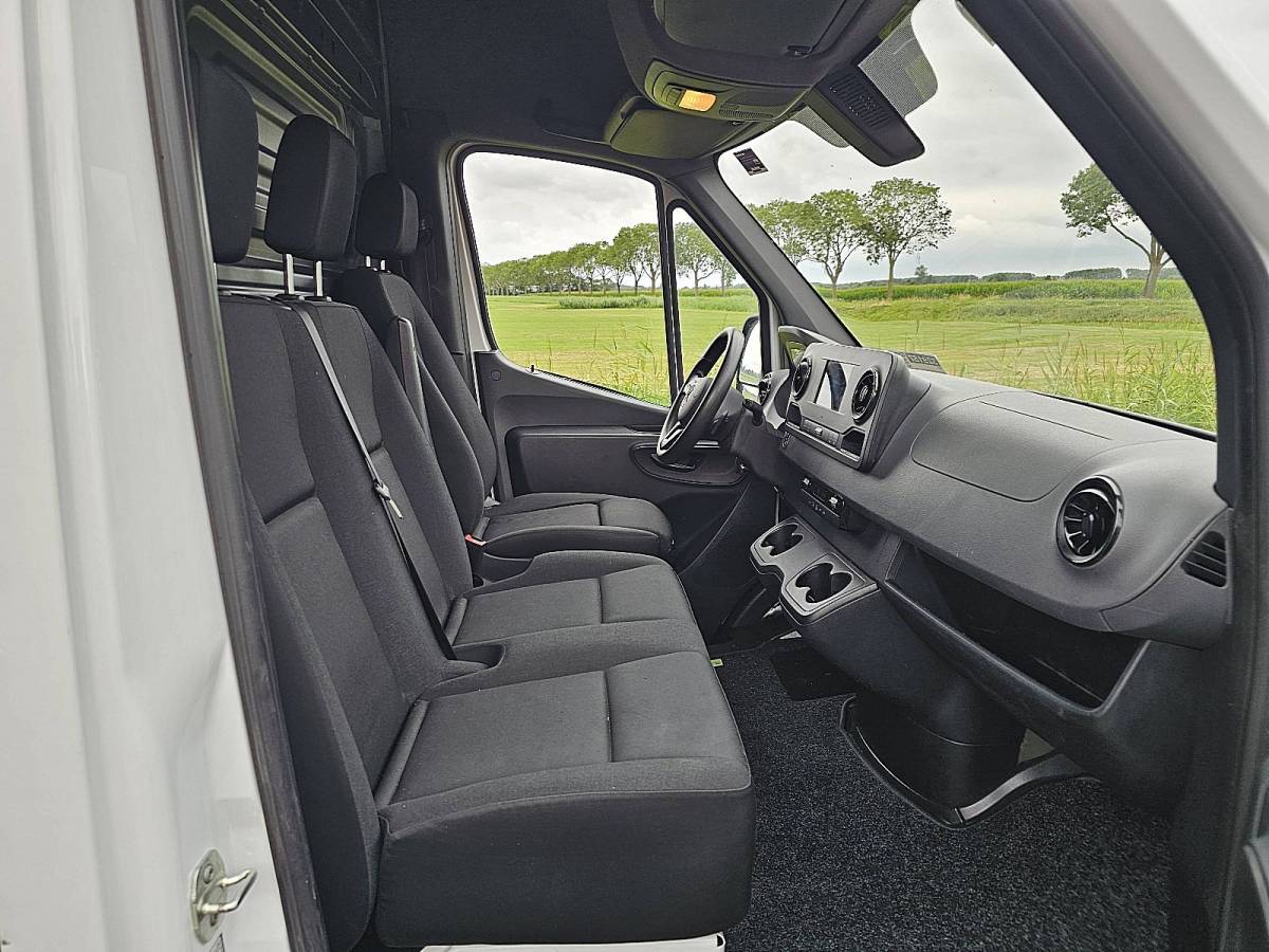 Mercedes-Benz Sprinter MERCEDES-BENZ SPRINTER 316 cdi aut. l2h2 led