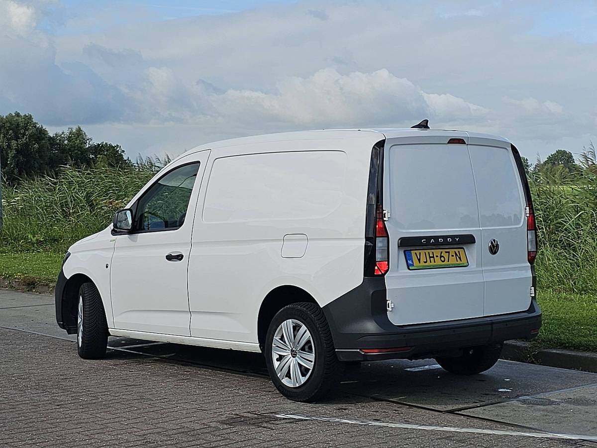 Volkswagen Caddy VOLKSWAGEN CADDY 2.0 l1 airco nap euro6!
