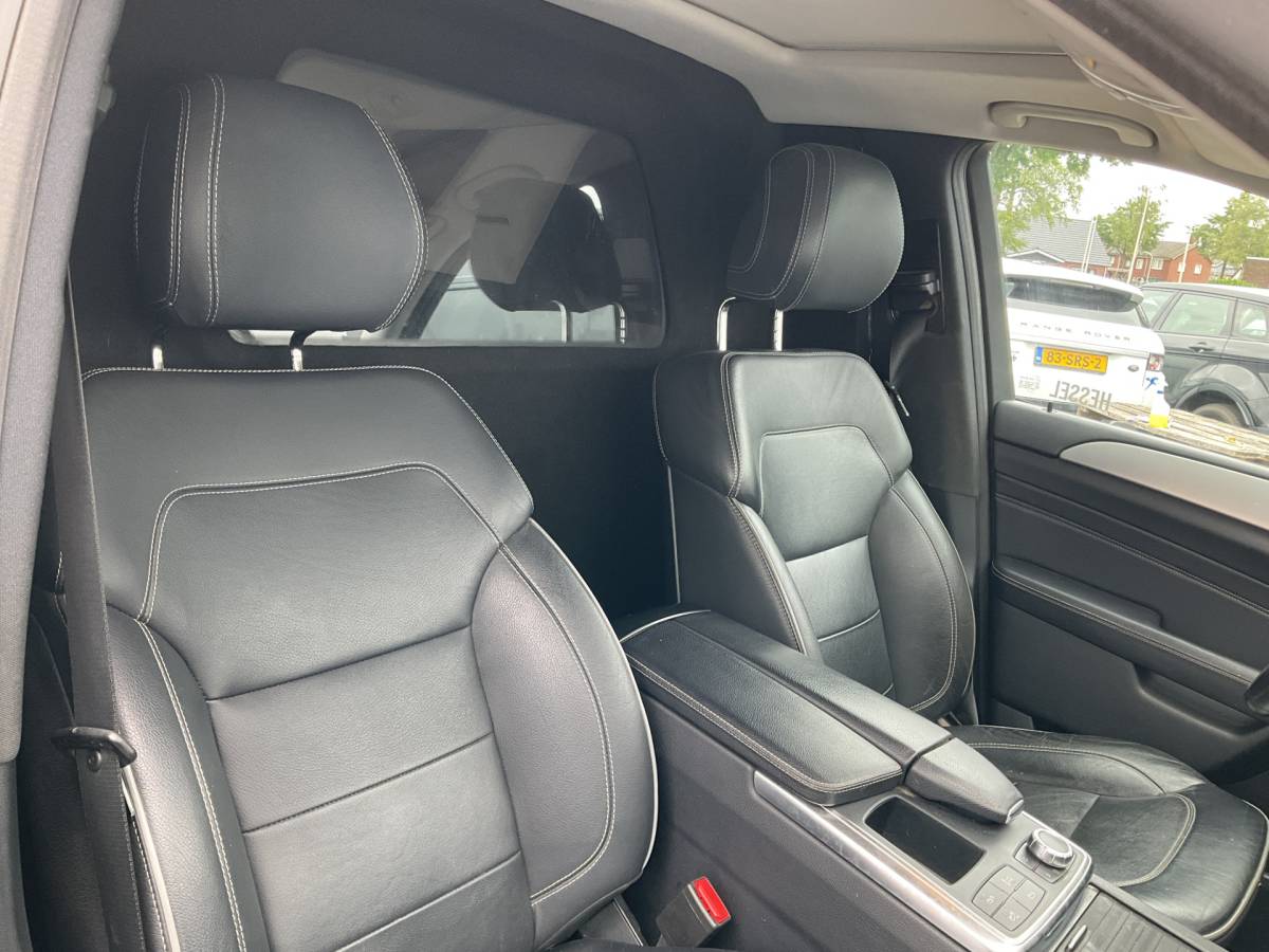 Mercedes-Benz ML Mercedes-Benz ML 350 BLUETEC 4MATIC Grijs-kenteken Pano Elek.Trekhaak Leer Stoelverw Zie opmerkingen!