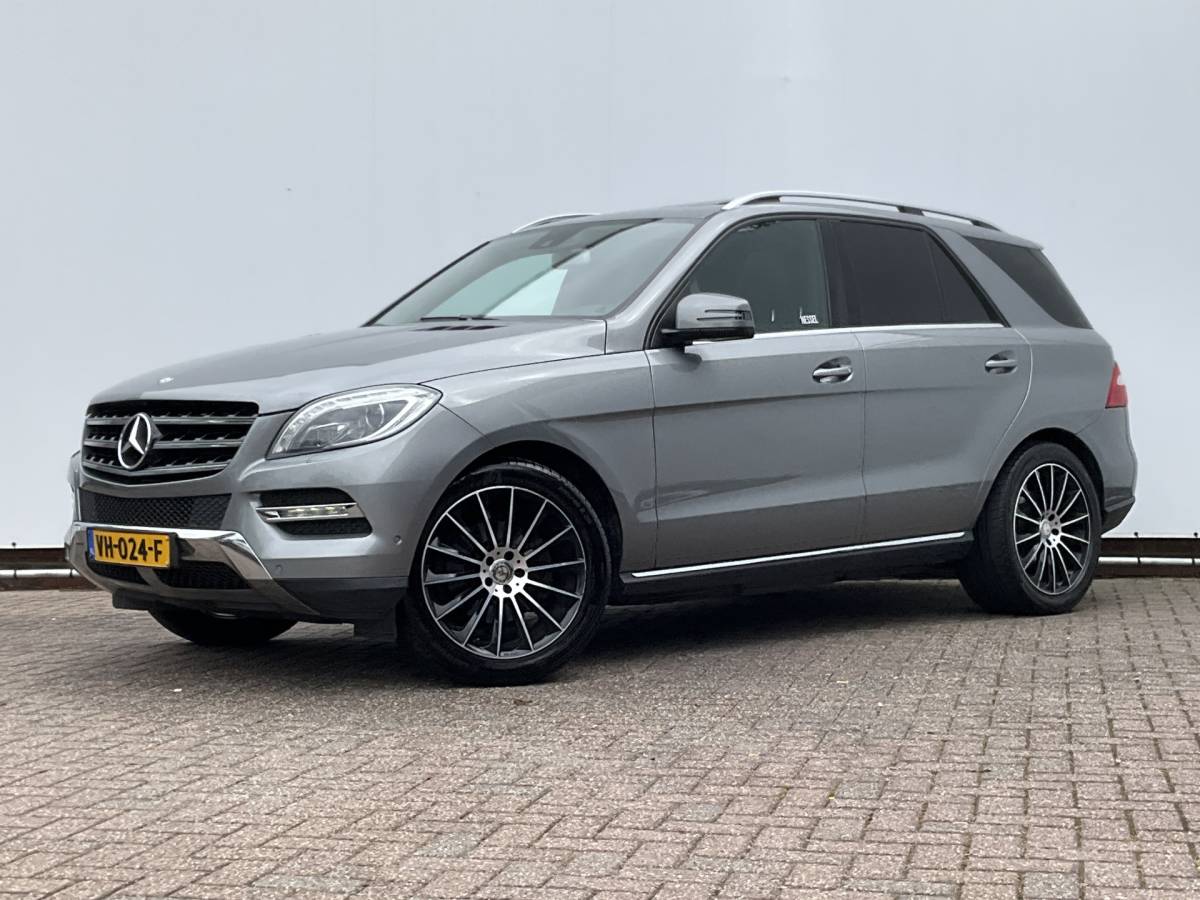 Mercedes-Benz ML Mercedes-Benz ML 350 BLUETEC 4MATIC Grijs-kenteken Pano Elek.Trekhaak Leer Stoelverw Zie opmerkingen!
