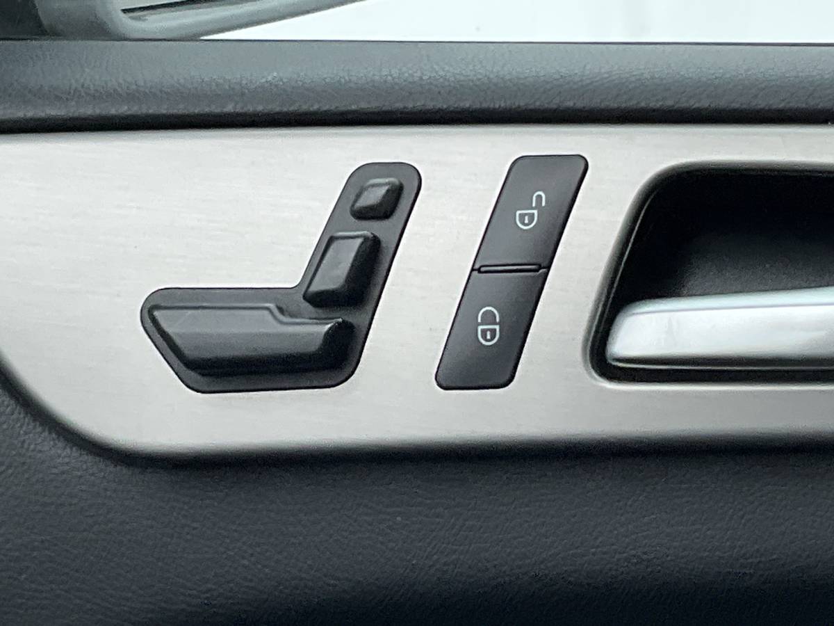Mercedes-Benz ML Mercedes-Benz ML 350 BLUETEC 4MATIC Grijs-kenteken Pano Elek.Trekhaak Leer Stoelverw Zie opmerkingen!
