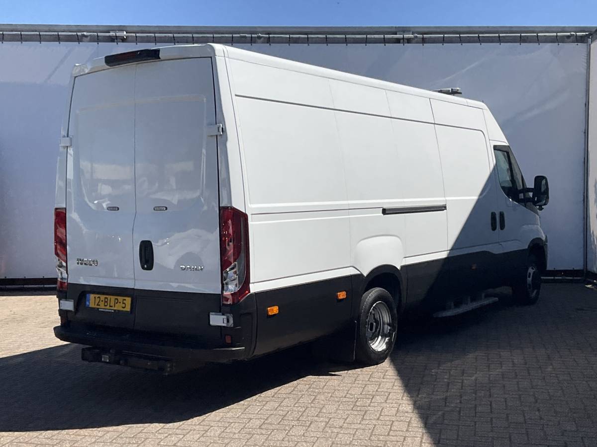 Iveco  Iveco 50C14N 3.0 CNG 2xSchuifdeur Camera Clima Cruise Trekhaak Camperombouw