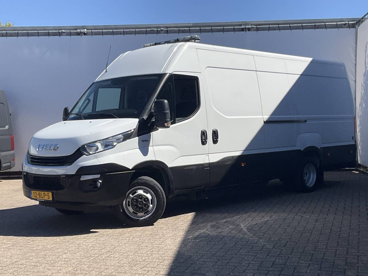 Iveco  Iveco 50C14N 3.0 CNG 2xSchuifdeur Camera Clima Cruise Trekhaak Camperombouw