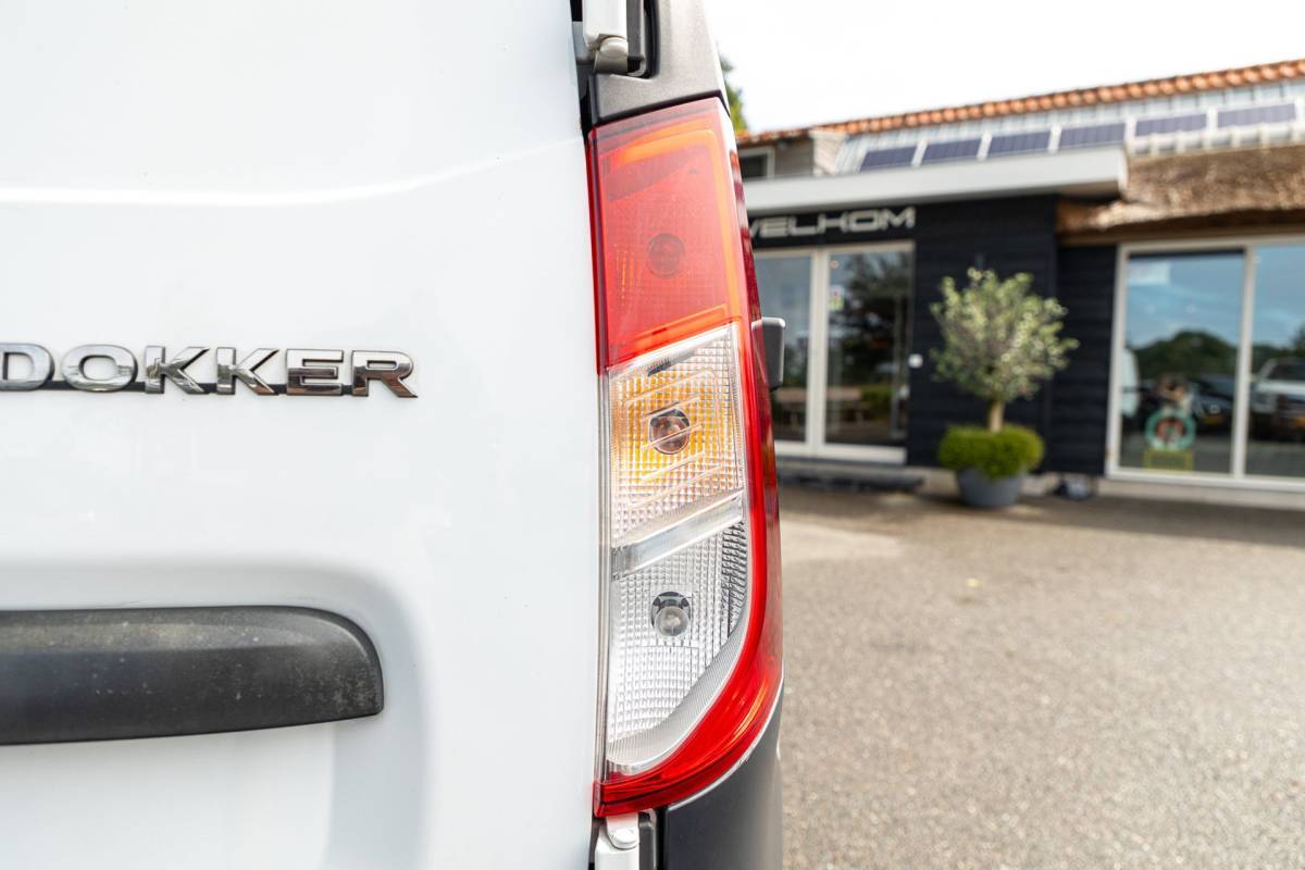 Dacia Dokker Dacia Dokker 1.5 dCi 75 Ambiance Airco I Trekhaak I Imperiaal I Parkeersensoren I NAP I BTW
